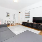 Calea Victoriei View Апартаменти Бухарест