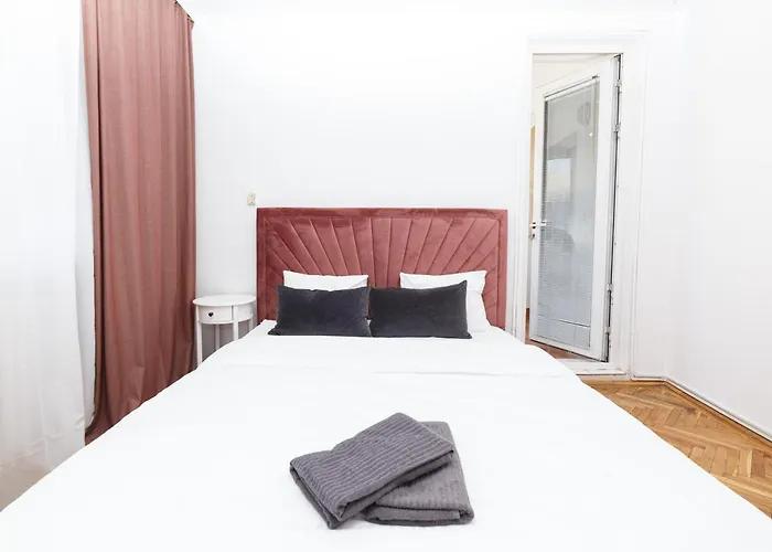 Calea Victoriei View Apartment Bucharest